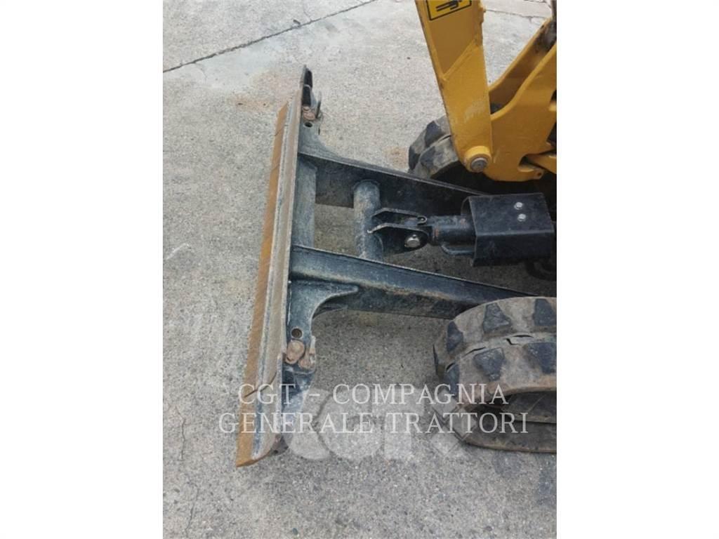 CAT 301.7D Crawler excavators