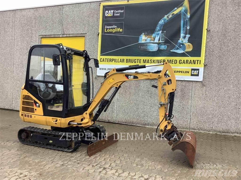 CAT 301.7D Crawler excavators