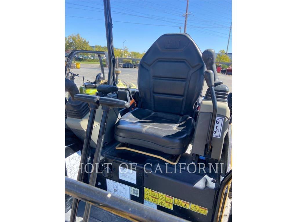 CAT 302 Crawler excavators