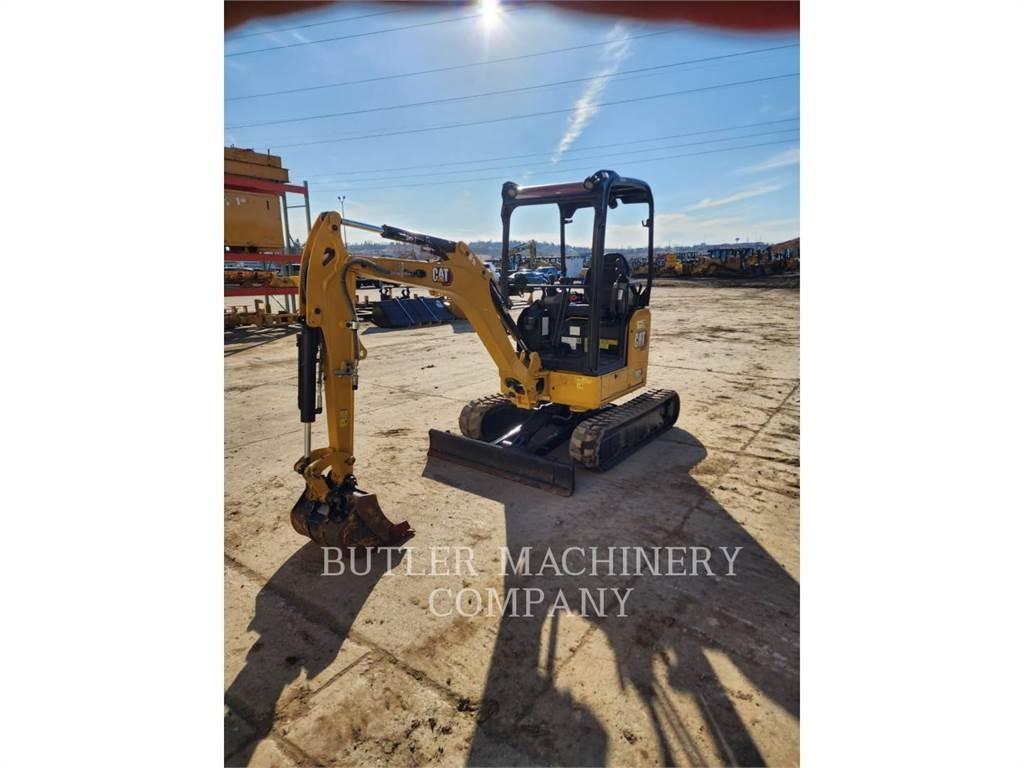 CAT 302-05A CR Crawler excavators