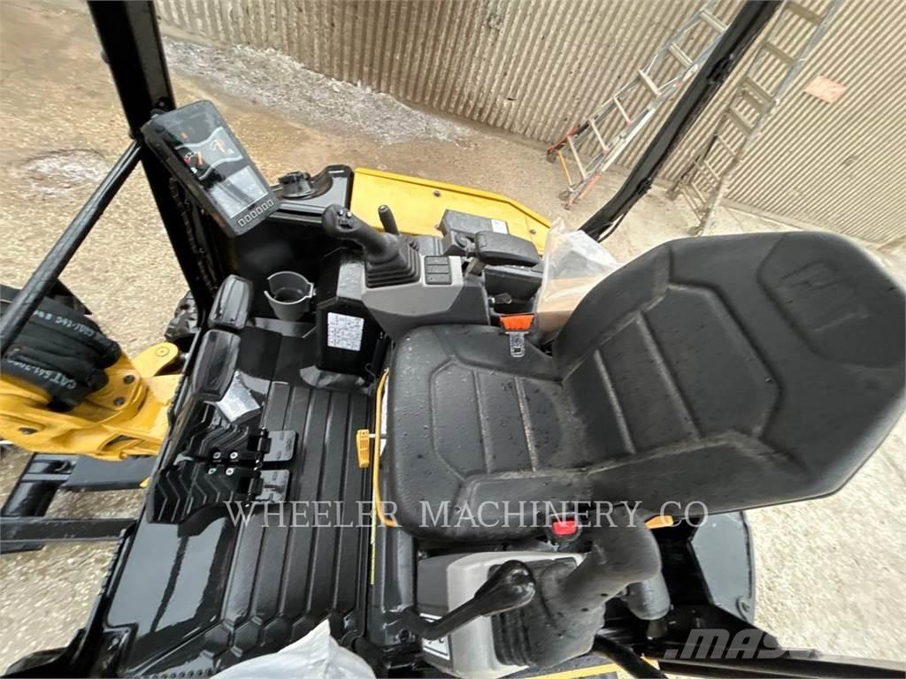 CAT 302.7 C1TH Crawler excavators