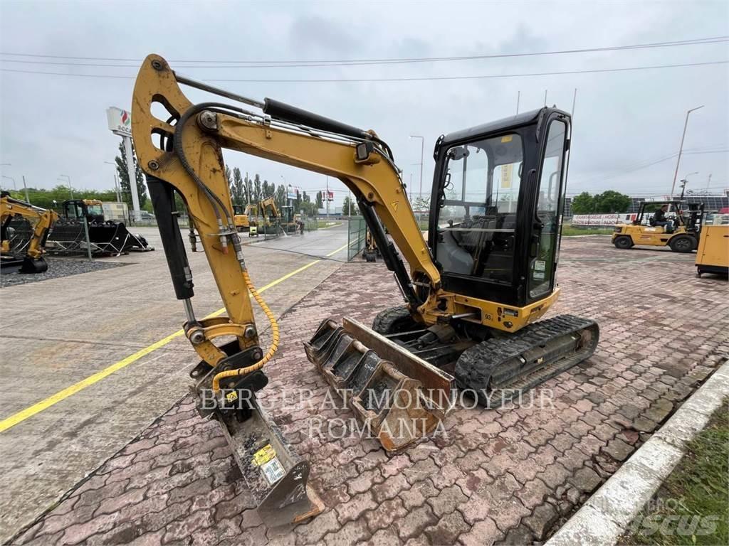 CAT 302.7DCR Crawler excavators