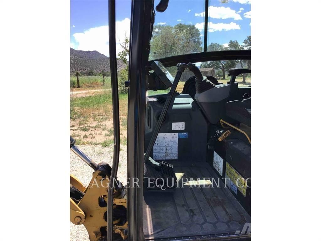 CAT 302 THB Crawler excavators