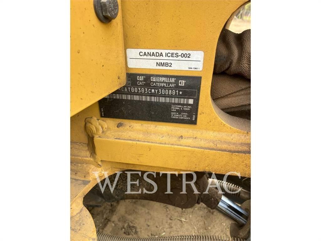 CAT 303 Mini excavators < 7t (Mini diggers)