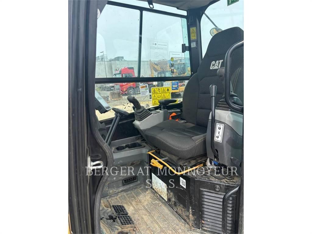 CAT 305 Crawler excavators