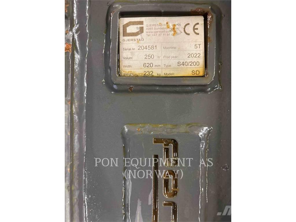 CAT 30507CR Crawler excavators