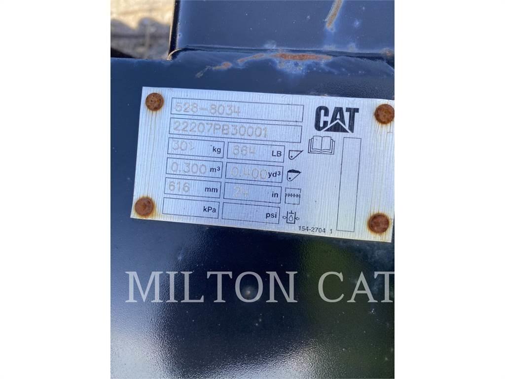 CAT .310.24IN.BUCKET Buckets