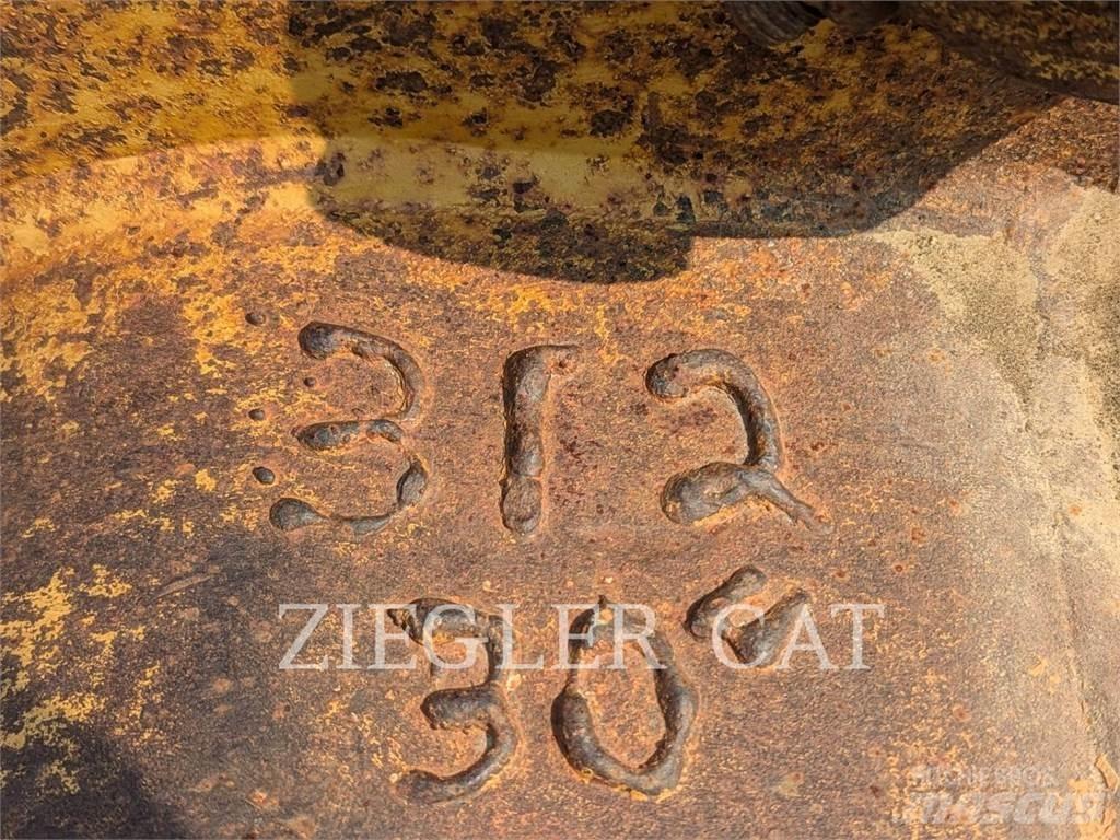CAT 312LINKAGE30INCHDIG Buckets