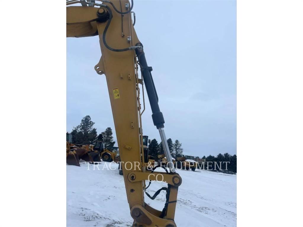 CAT 313 Crawler excavators