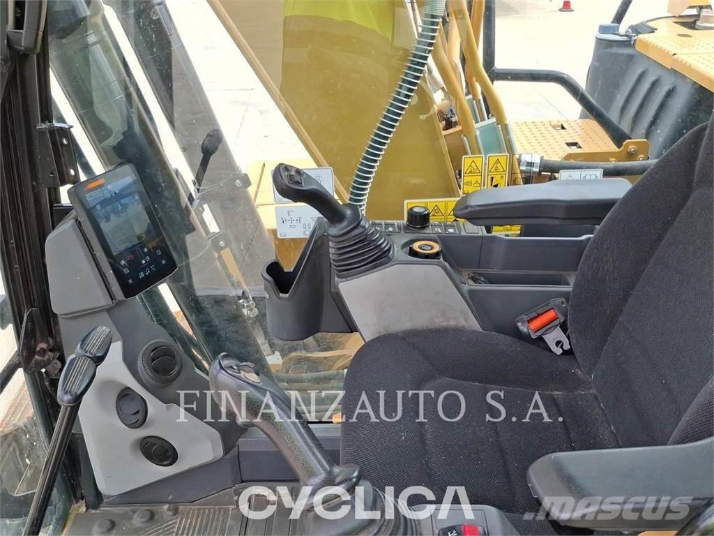 CAT 313GC Crawler excavators