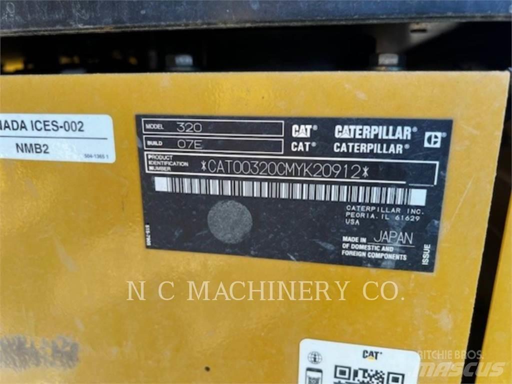 CAT 320 Crawler excavators