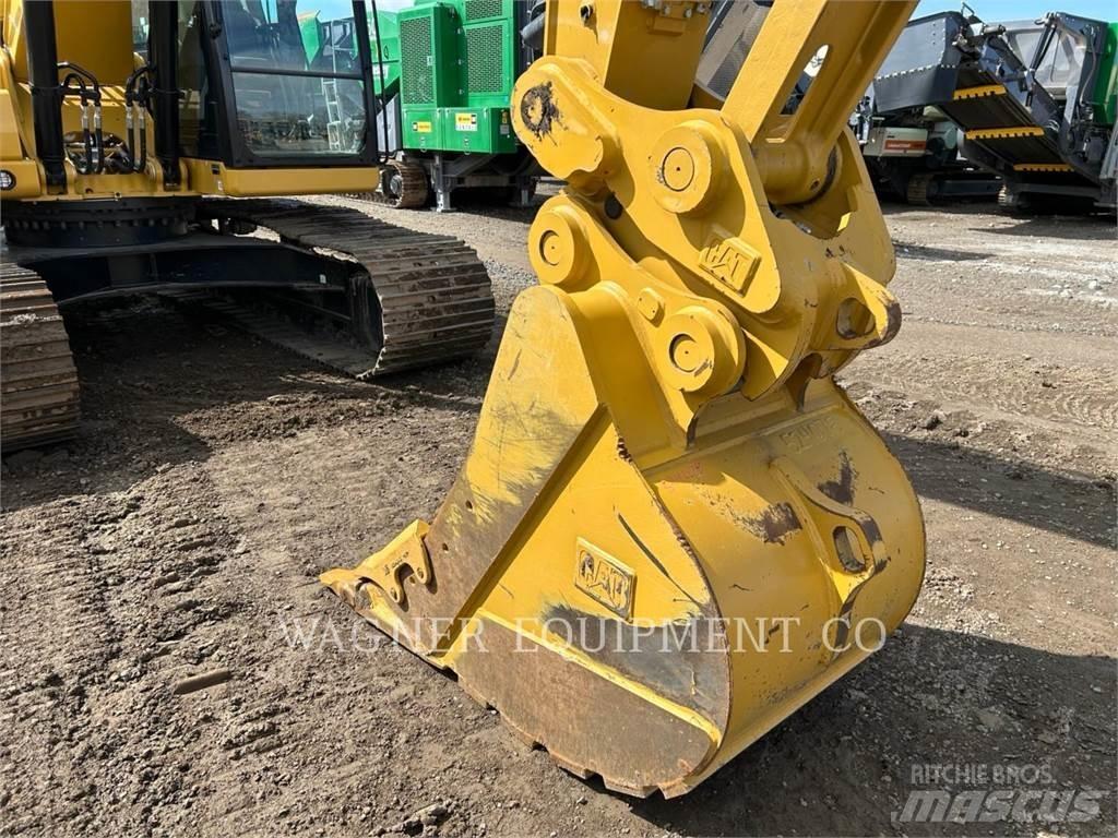 CAT 320 Crawler excavators