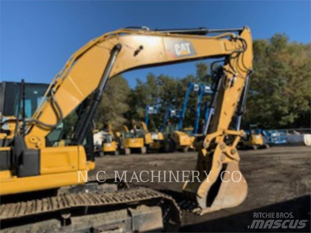 CAT 320 Crawler excavators