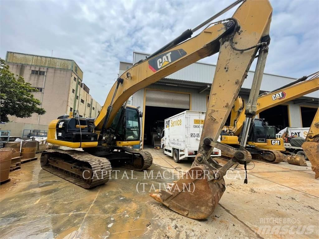 CAT 320D2 Crawler excavators