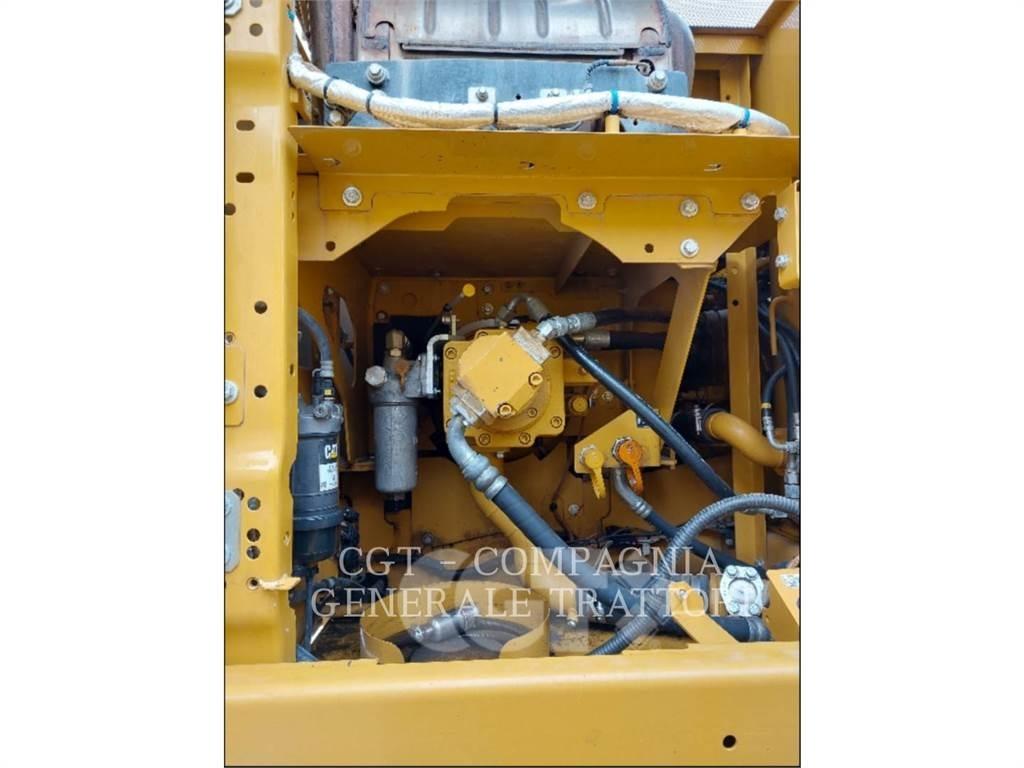 CAT 323 Crawler excavators