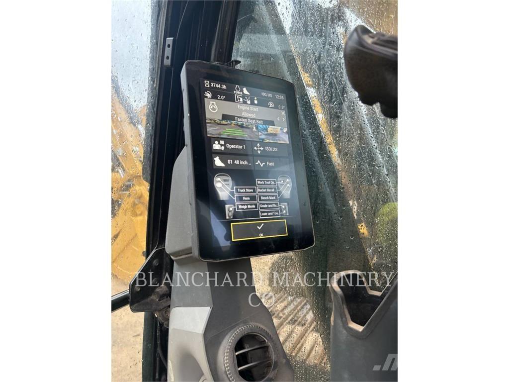 CAT 323 Crawler excavators