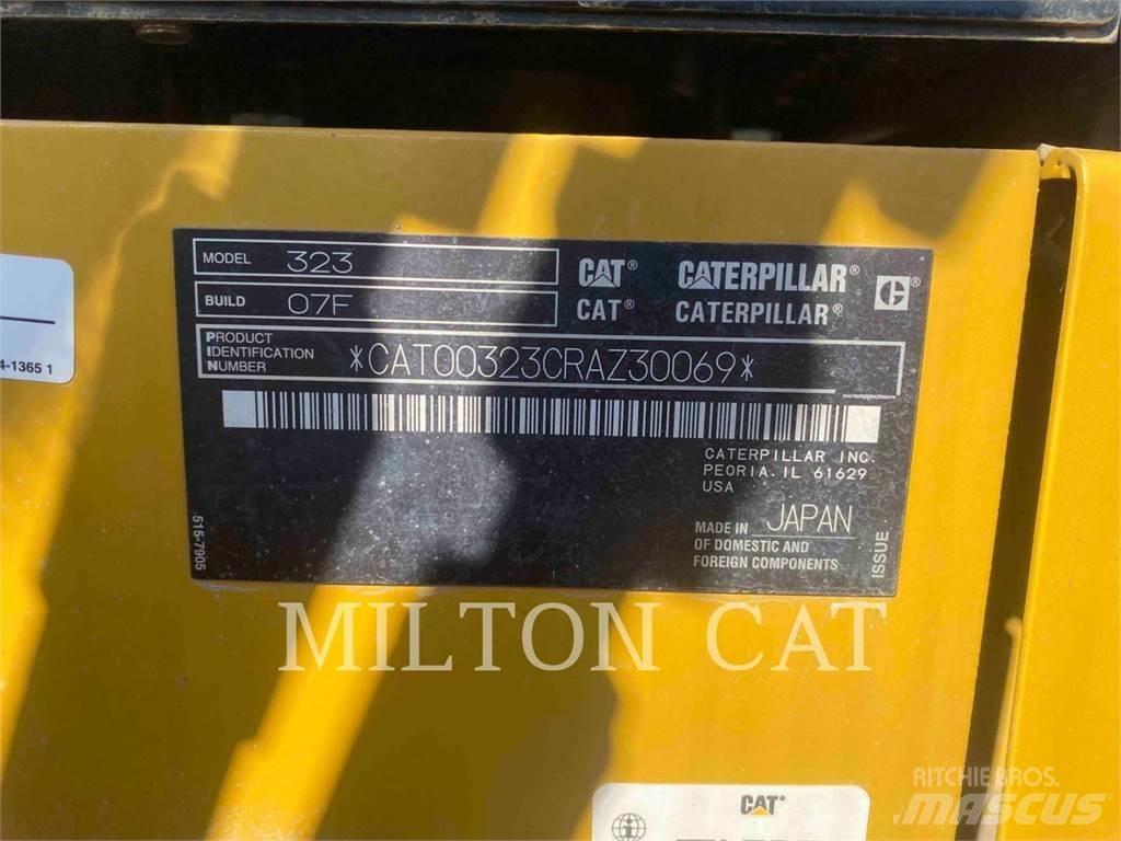 CAT 32307 Crawler excavators