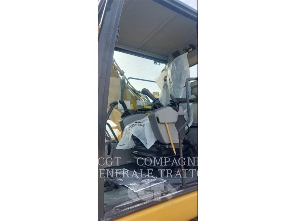 CAT 323F Crawler excavators