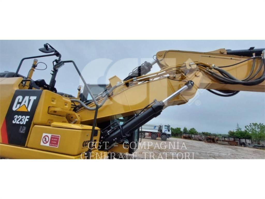 CAT 323F Crawler excavators
