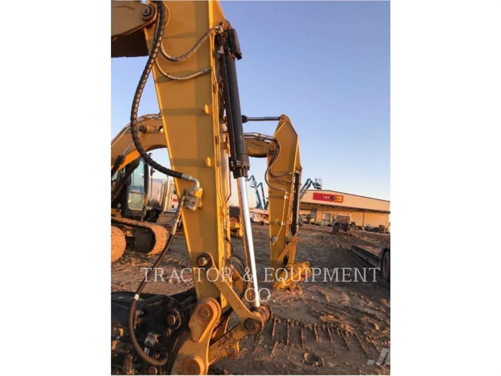 CAT 323F L Crawler excavators
