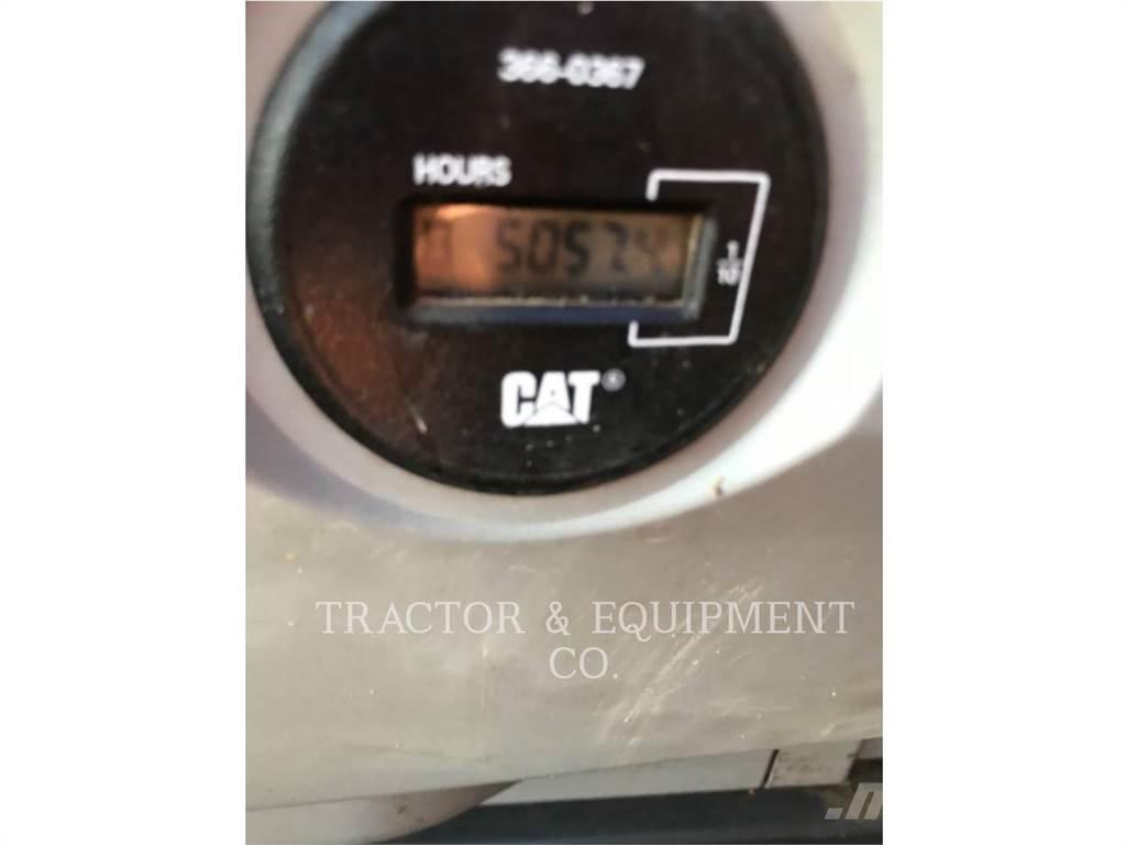 CAT 323F L Crawler excavators