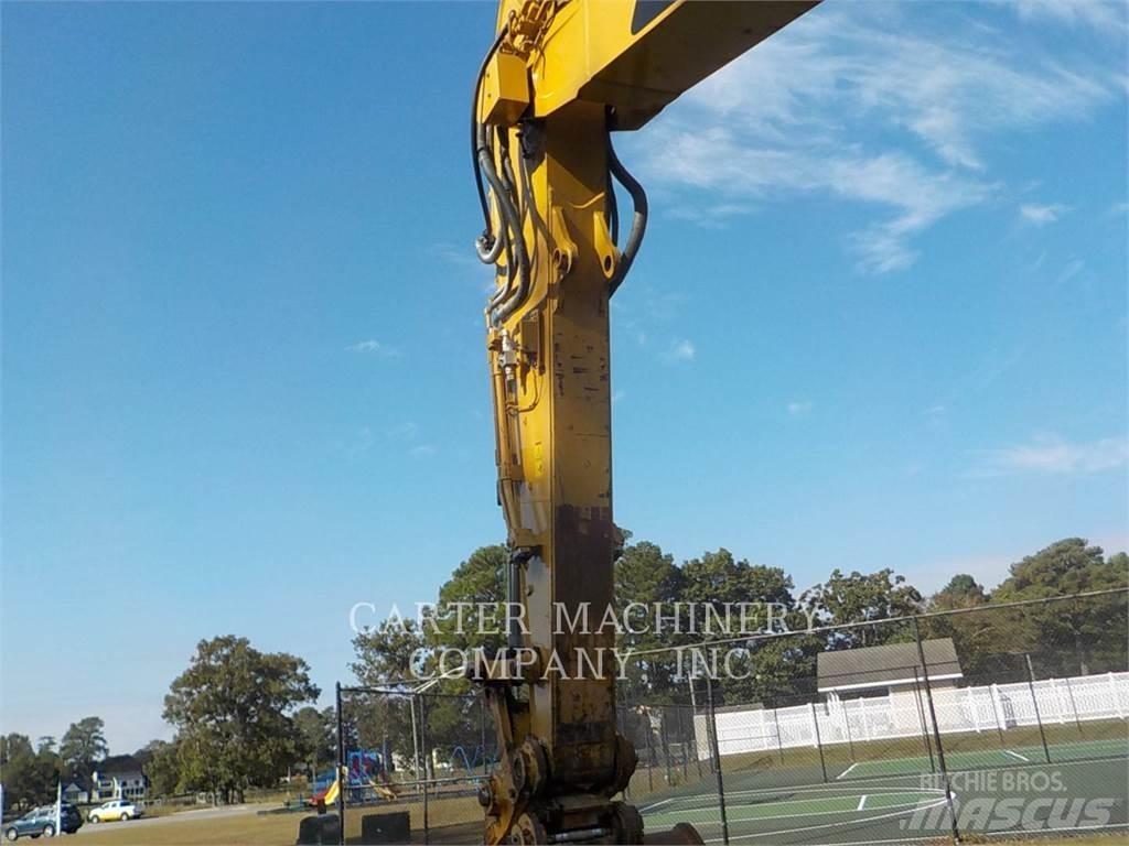 CAT 323FL Crawler excavators