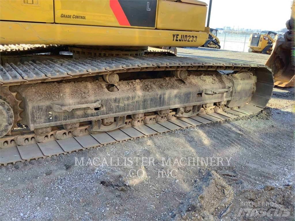 CAT 323FL Crawler excavators