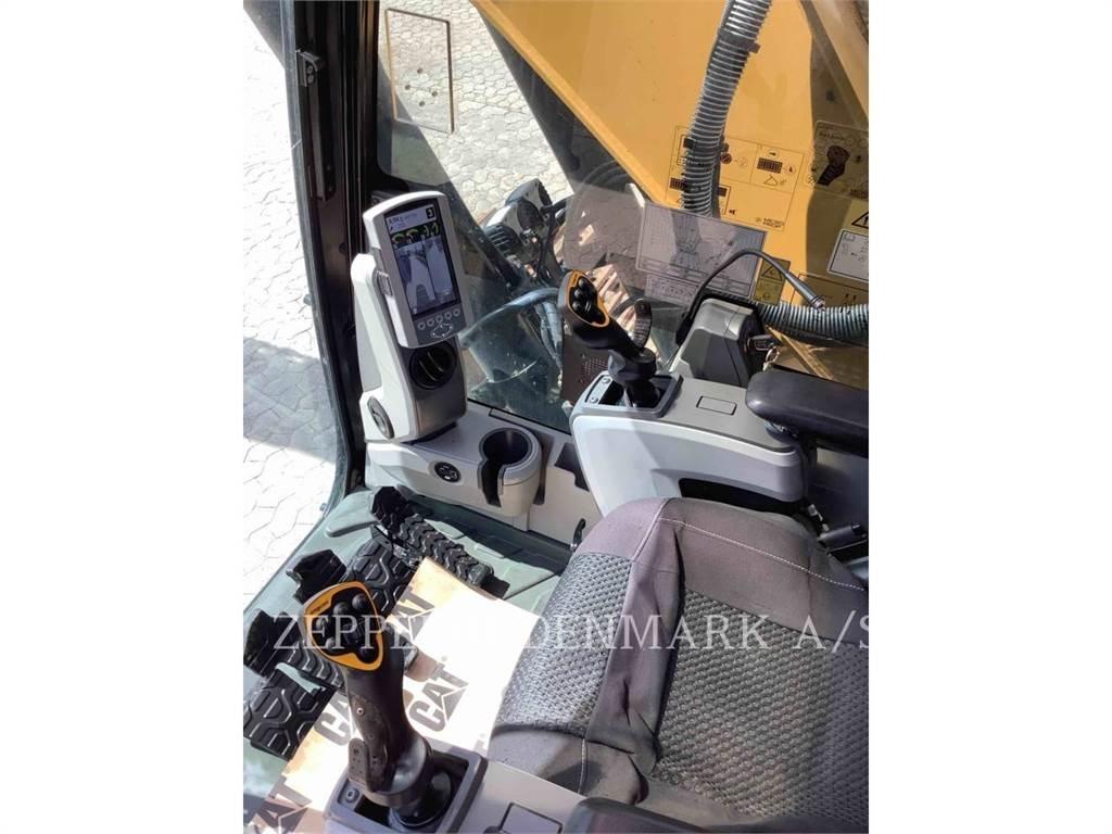 CAT 323FL Crawler excavators