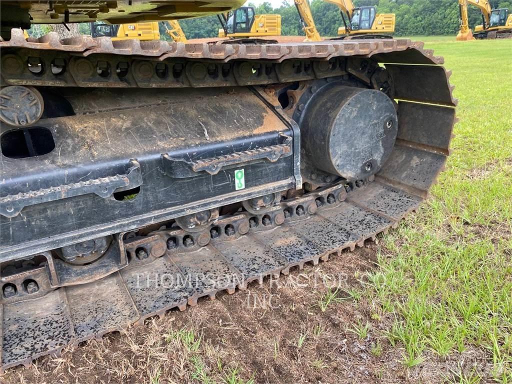 CAT 325 Crawler excavators