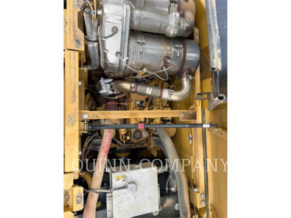 CAT 325F Crawler excavators