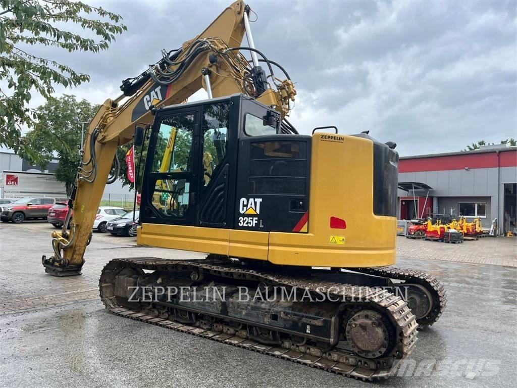 CAT 325FL Crawler excavators