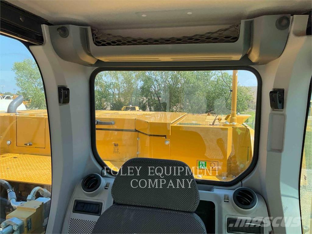 CAT 326-079X Crawler excavators