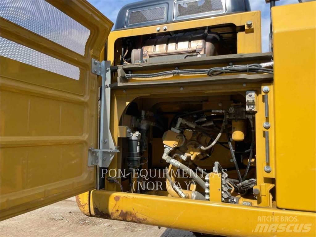 CAT 326FL Crawler excavators