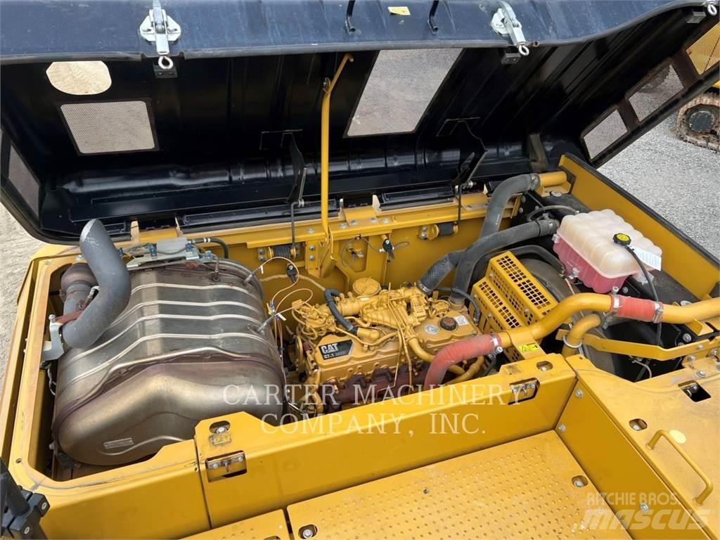 CAT 326FL Crawler excavators