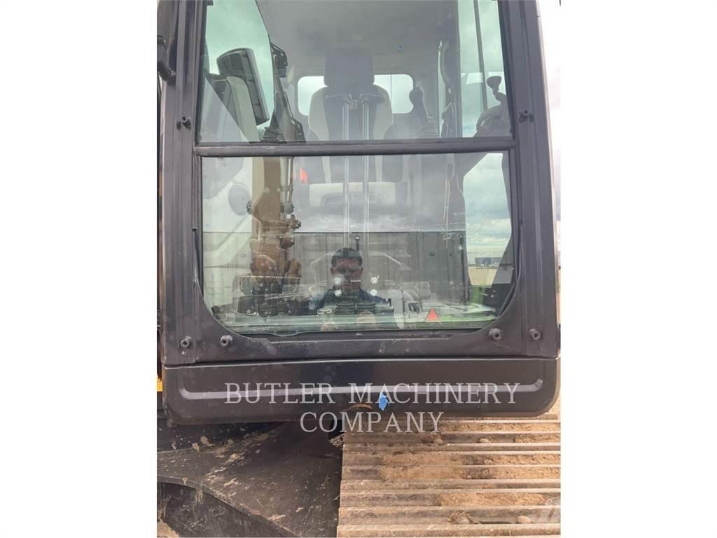 CAT 326FL Crawler excavators