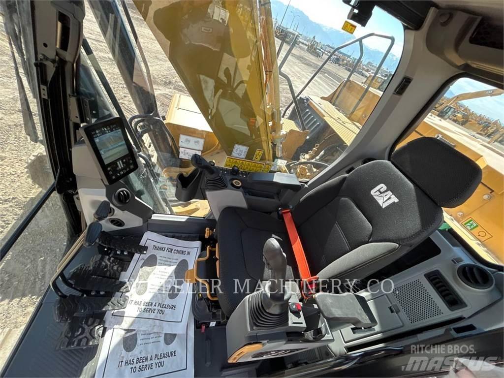 CAT 330 Crawler excavators