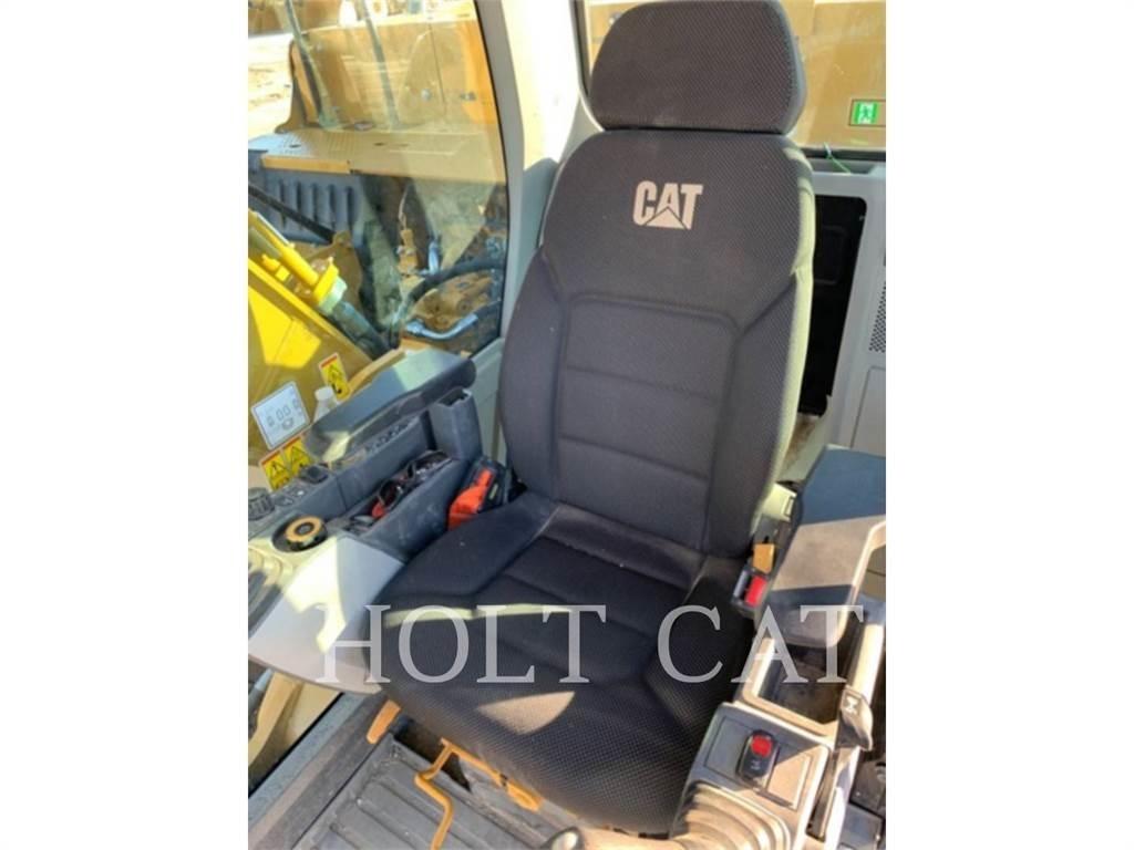 CAT 330GC Crawler excavators