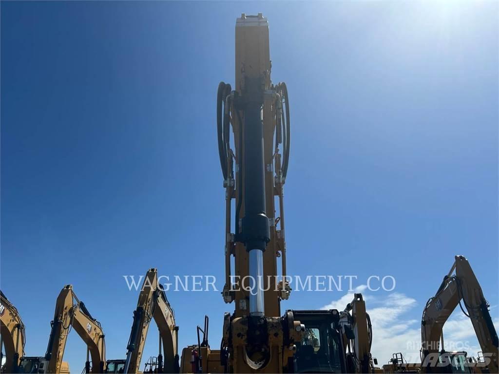 CAT 335 Crawler excavators