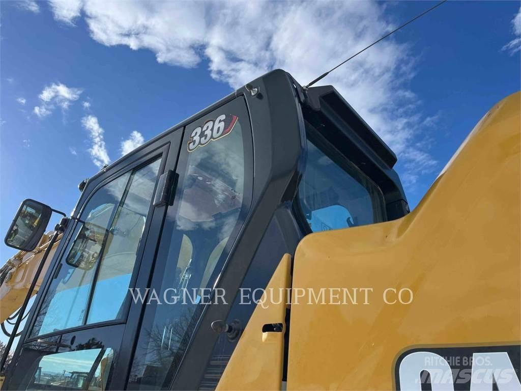 CAT 336 Crawler excavators
