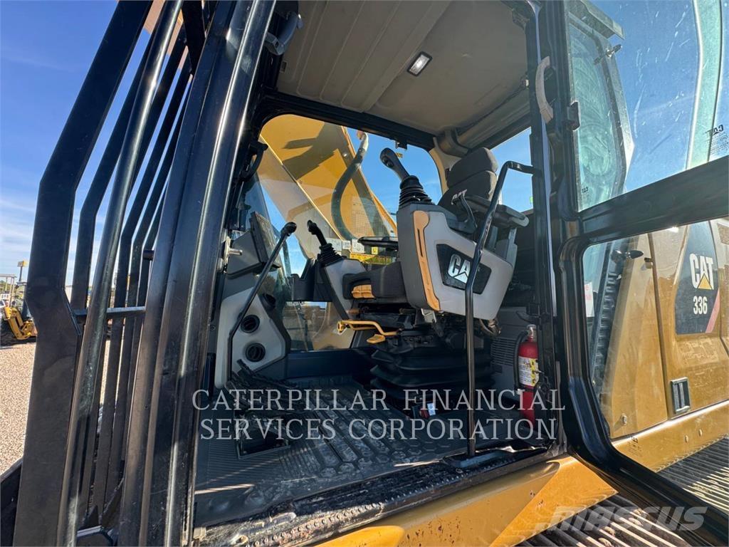 CAT 33607 Crawler excavators