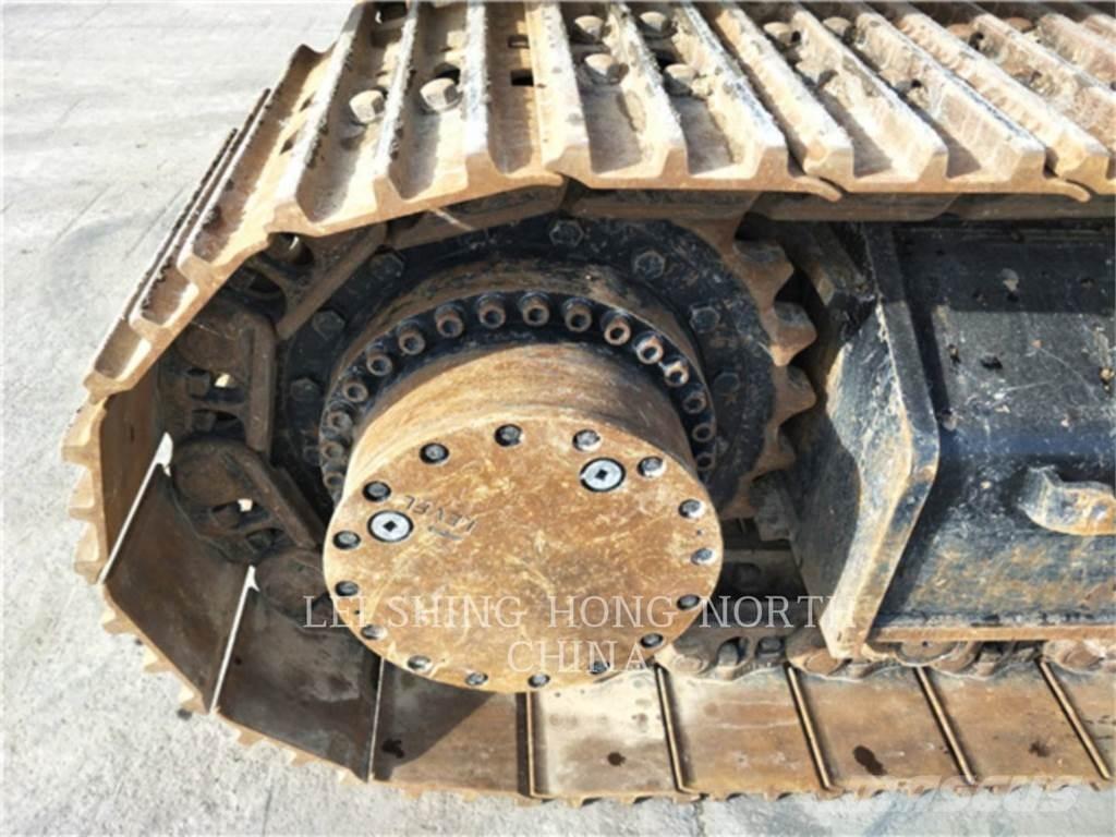 CAT 336D2 Crawler excavators