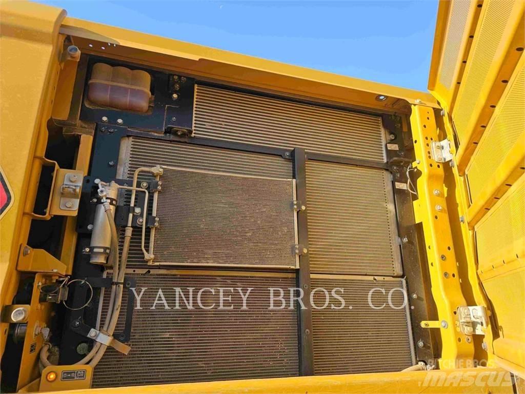 CAT 34008 Crawler excavators