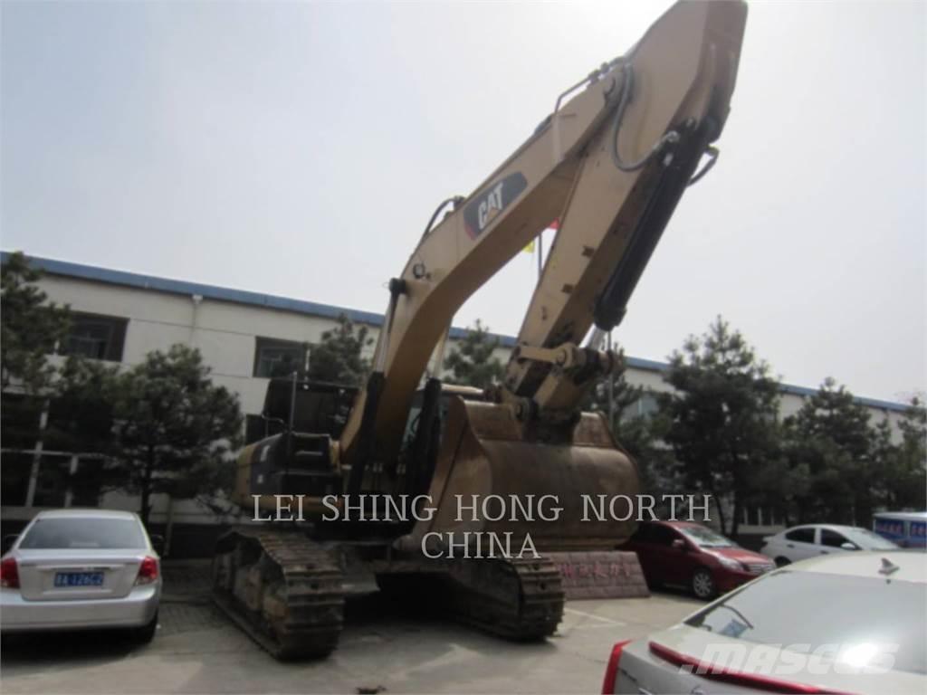 CAT 340D2L Crawler excavators