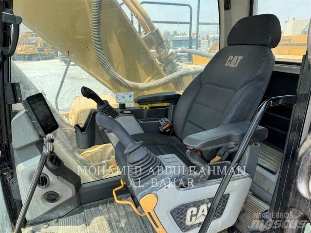 CAT 345GC Crawler excavators