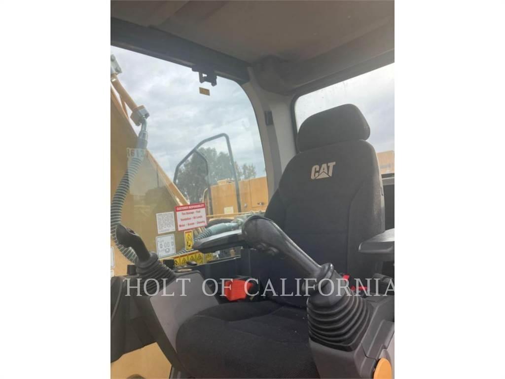 CAT 349 2D Crawler excavators