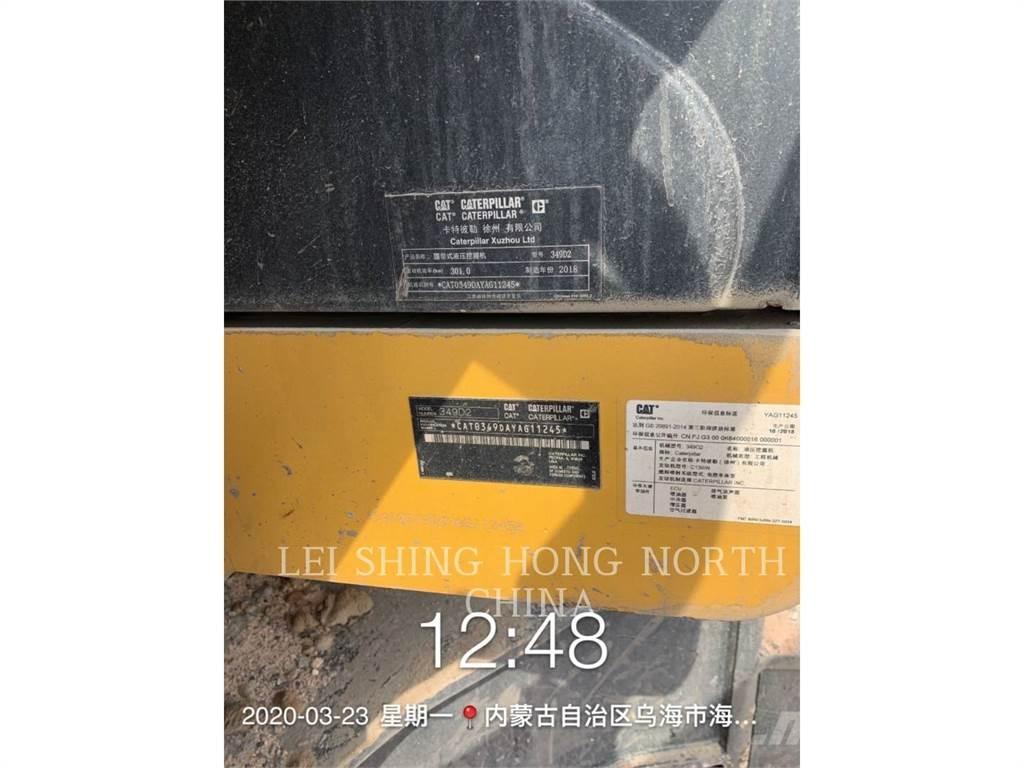 CAT 349D2 Crawler excavators