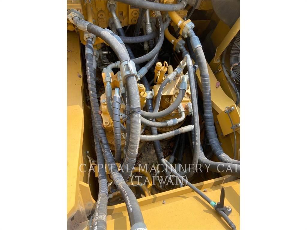 CAT 349D2L Crawler excavators