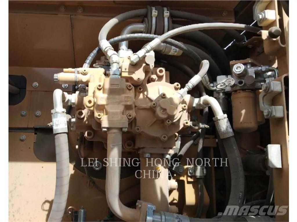 CAT 349D2L Crawler excavators