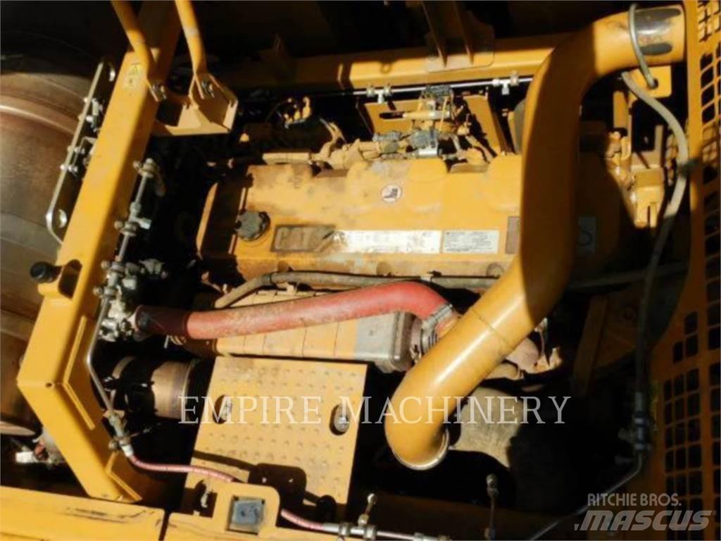 CAT 349FL Crawler excavators