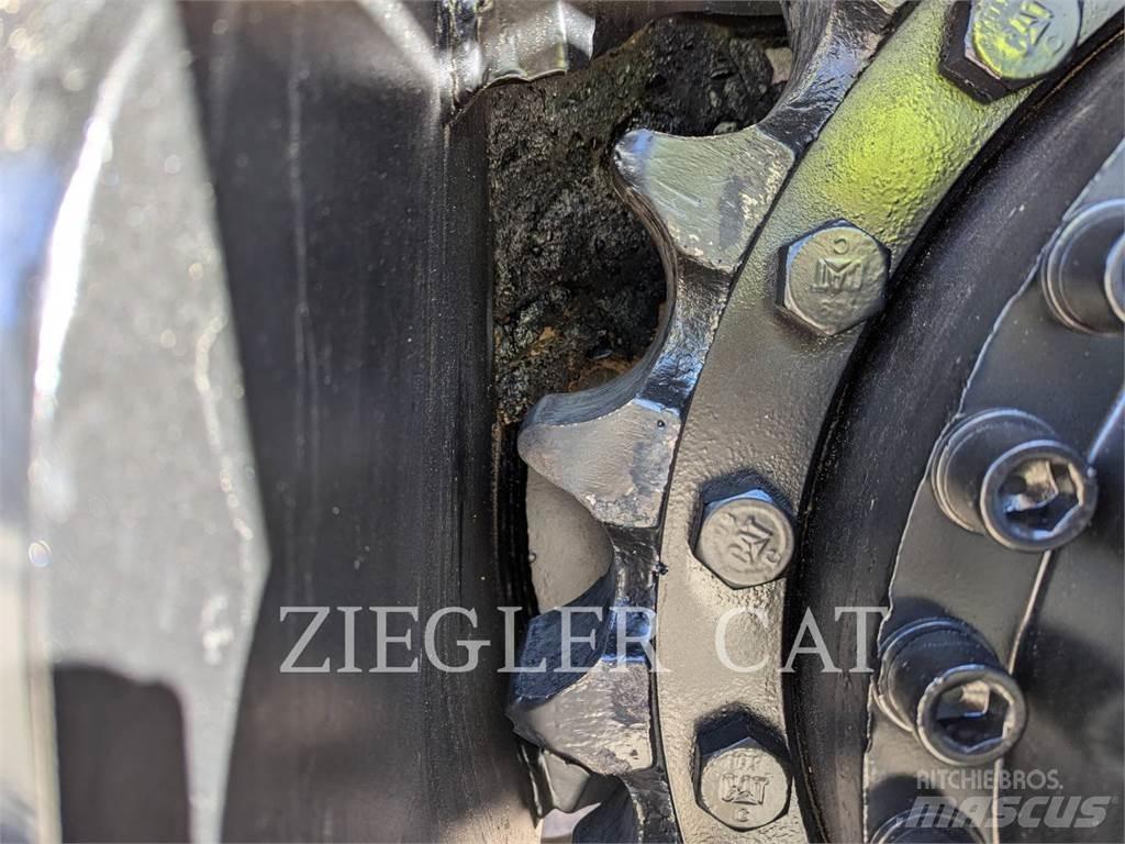 CAT 349FL Crawler excavators
